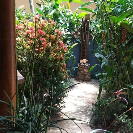 Suites Madalena Itamambuca أوباتوبا المظهر الخارجي الصورة